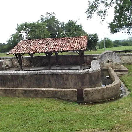 Ferienhaus Maison Typique Dans Petit Village